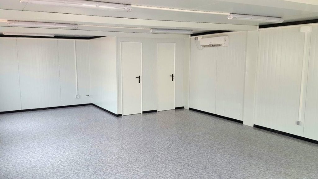 interior del conjunto modular refrigerado