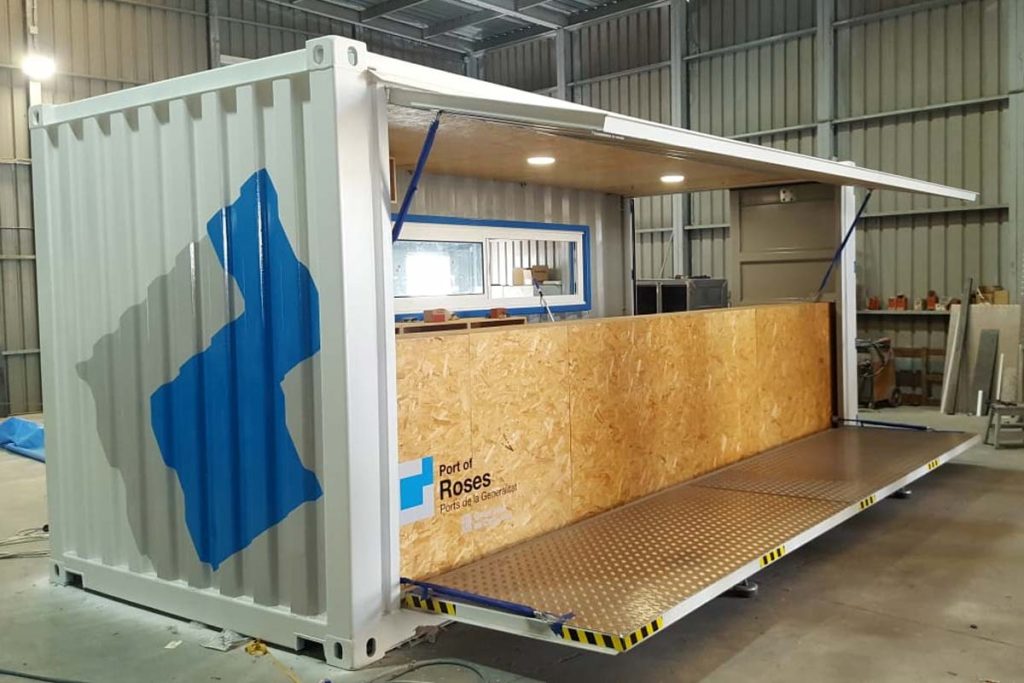 contenedor con port of roses abierto