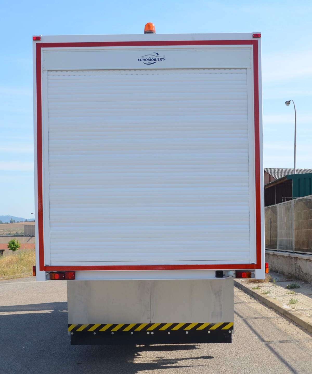 exterior vehículo transelevador