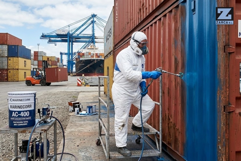 Pintura anticorrosiva para contenedores marinos