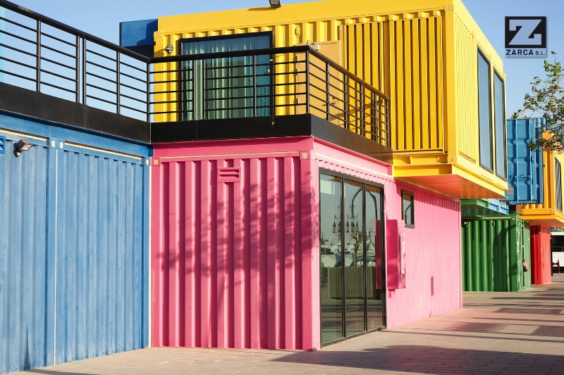 usos creativos de contenedores marítimos reciclados